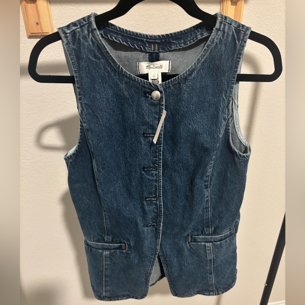 Madewell Crewneck Cutaway Denim Vest